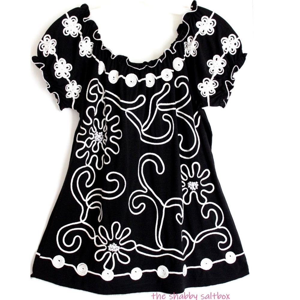 Smock Tunic Lauren Michelle Embroidered Classy B/W